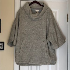 Wool 3/4 sleeve fully lined poncho